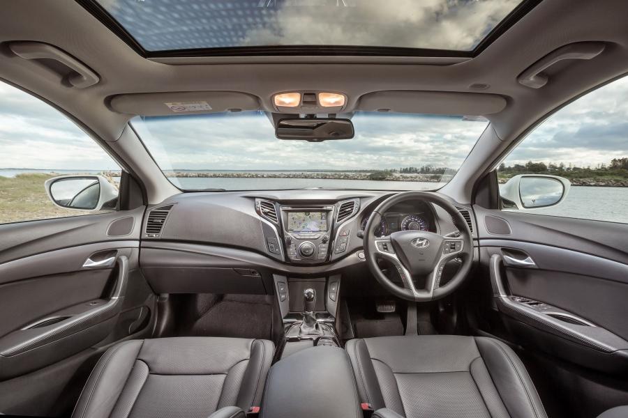  Hyundai i40 Tourer 2015 года  (AU) (фото 10 из 18)